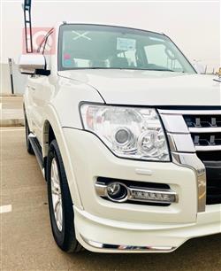 ميتسوبيشي باجيرو